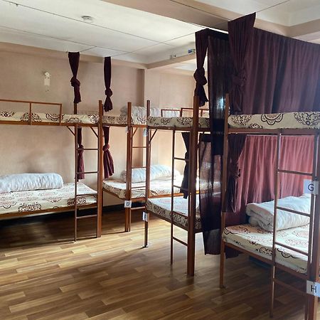 Planet Nomad Hostel กาฐมาณฑุ ภายนอก รูปภาพ